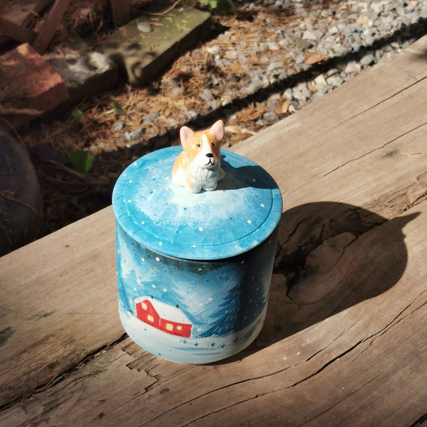 Custom Pet Urn With Cute Pet Figure & Customized Pattern