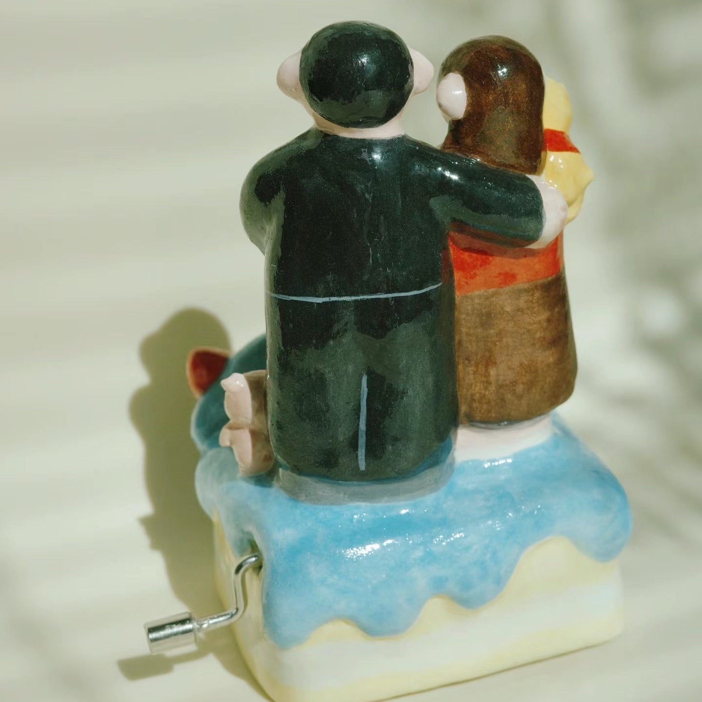 Customized Ceramic Kit Figure Music Box